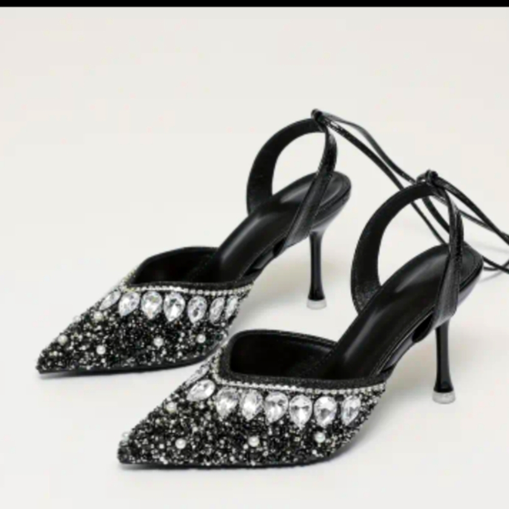Rhinestone stiletto size 9 and 1/2 brand new shoes